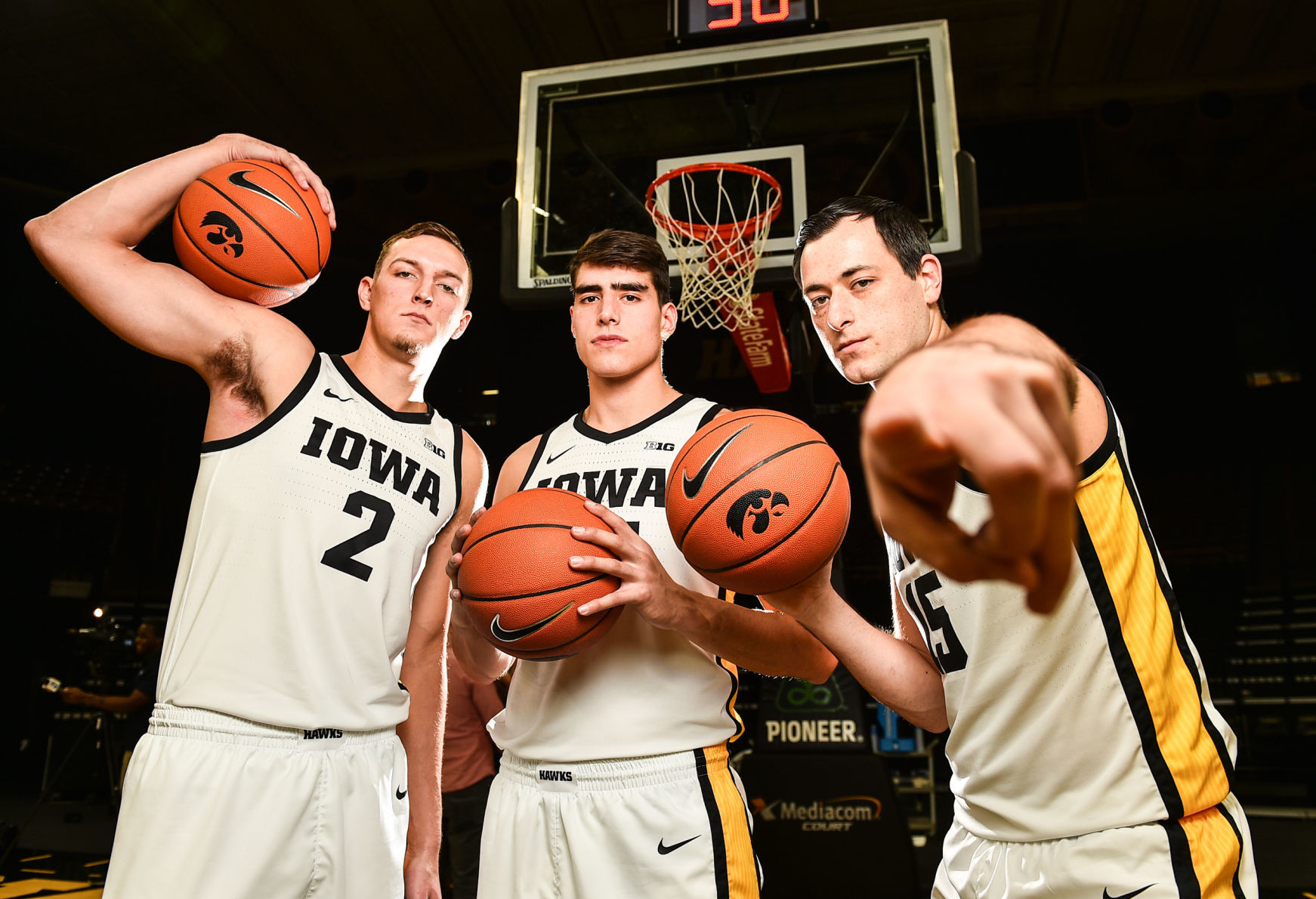 100919-qct-spt-iowa-hoops-media-040a.JPG